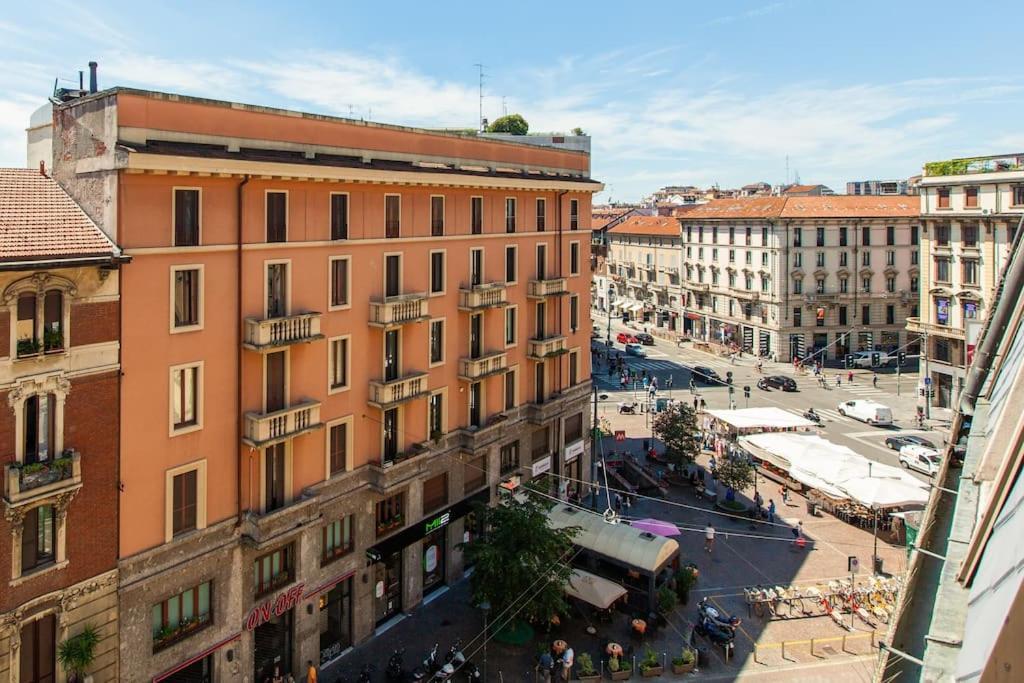 Sunshine-Filled Central On Subway Milan Extérieur photo
